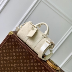 LV Speedy Bags